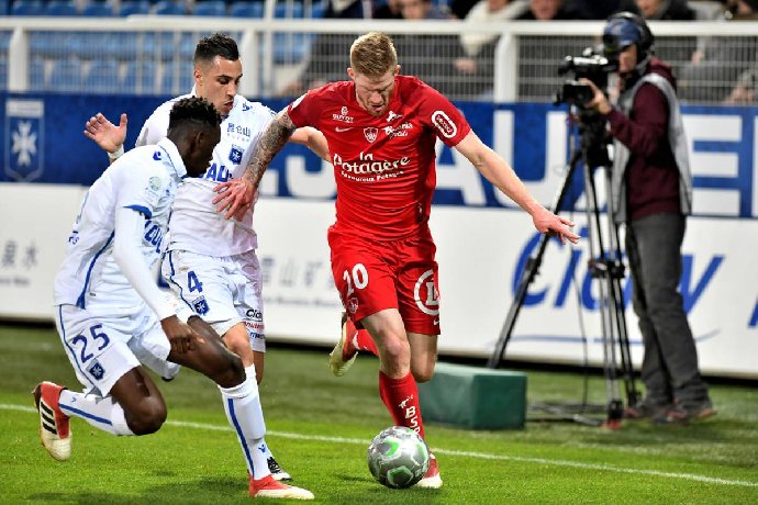 Nhận định, Soi kèo Auxerre vs Brest, 00h00 ngày 28/9 Nhận định, Soi kèo Auxerre vs Brest, 00h00 ngày 28/9